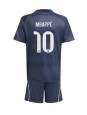 Billige Real Madrid Kylian Mbappe #10 Bortedraktsett Barn 2025-26 Kortermet (+ Korte bukser)